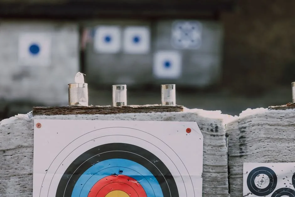 Interfaz de Google Ads mostrando la separación de estrategias de puja Target CPA y Target ROAS para anunciantes